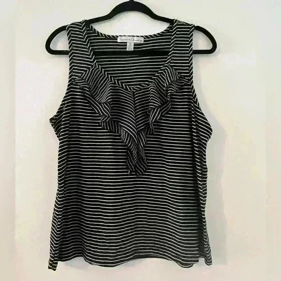 French Laundry brand tank with ruffle detail size XL (K107) - Picture 1 of 5
